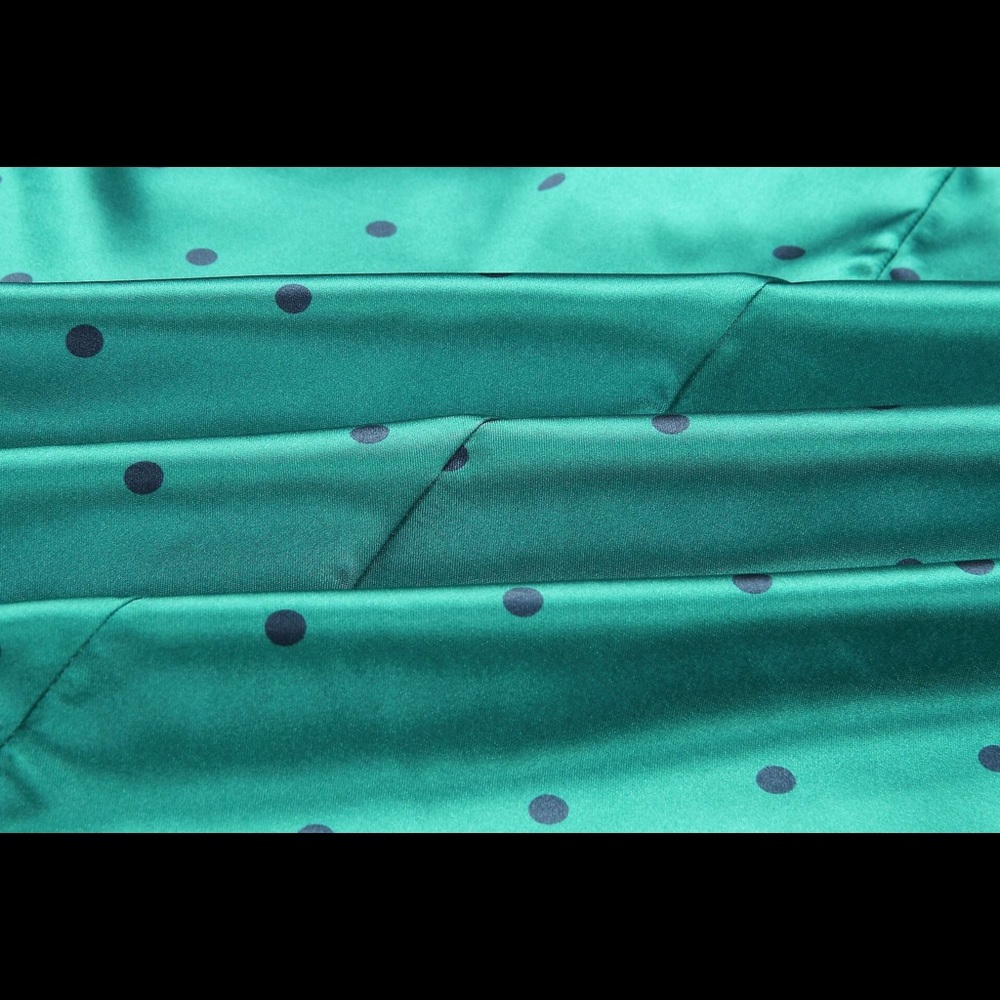 Green polka dot dress DRC124 - Picture 6 of 7